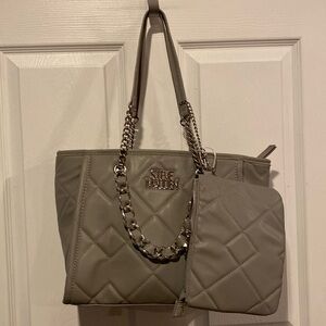 BNWT STEVE MADDEN BColene Grey Tote Bag
